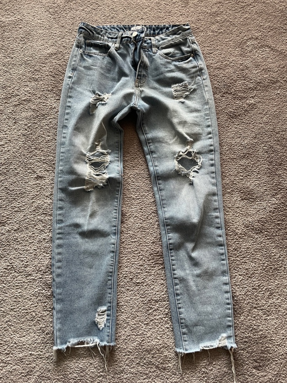 Dex Distressed Light Blue Cropped Jeans